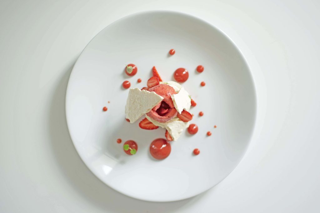 Vacherin-fraise-1024x683